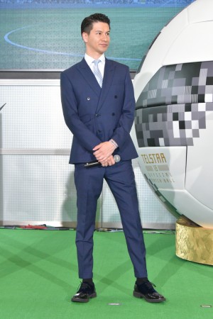 フジテレビ『2018FIFAワールドカップ ロシア』出陣記者会見に登場したJOY