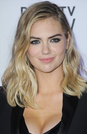 英「MAXIM」誌が選ぶ「世界で最もホットな女性」の1位に選ばれたケイト・アプトン