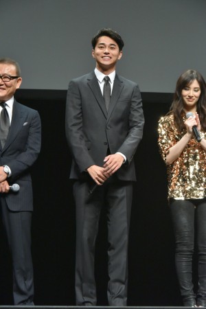 映画『パンク侍、斬られて候』完成披露舞台挨拶イベントに登壇した東出昌大