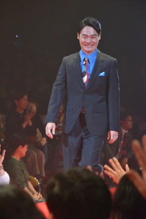 映画『パンク侍、斬られて候』完成披露舞台挨拶イベントに登壇した近藤公園