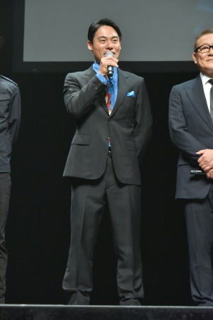 映画『パンク侍、斬られて候』完成披露舞台挨拶イベントに登壇した近藤公園