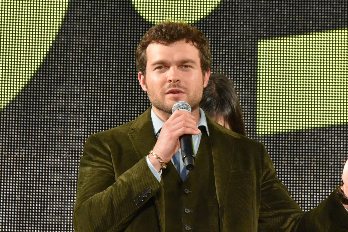 『ハン・ソロ』主演オールデン、ミレニアム・ファルコン号は「最高」