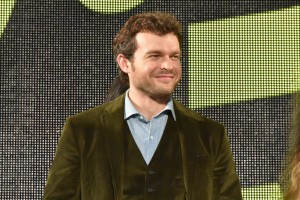 『ハン・ソロ／スター・ウォーズ・ストーリー』 ジャパン・プレミアに登場したオールデン・エアエンライク