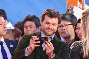 『ハン・ソロ／スター・ウォーズ・ストーリー』 ジャパン・プレミアに登場したオールデン・エアエンライク