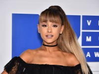 ピート・デイビッドソンから1000万円以上の婚約指輪を贈られたというアリアナ・グランデ