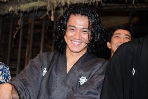 大河ドラマ『西郷どん』新たな出演者発表＆スタジオ取材会に登場した小栗旬