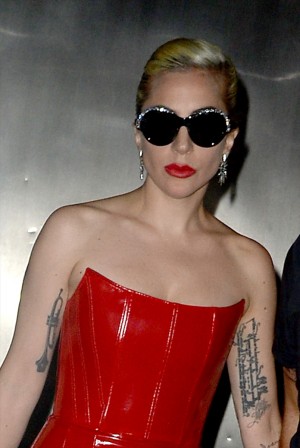 lady gaga、レディー・ガガ、2パターン披露した2018年5月29日のファッション