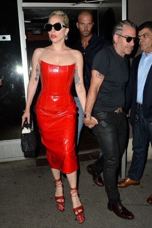 lady gaga、レディー・ガガ、2パターン披露した2018年5月29日のファッション