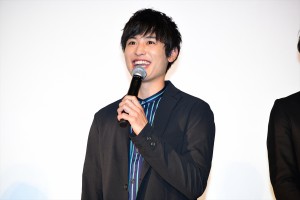 『劇場版 ドルメンX』公開記念舞台挨拶に出席した堀井新太