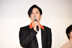『劇場版 ドルメンX』公開記念舞台挨拶に出席した浅香航大