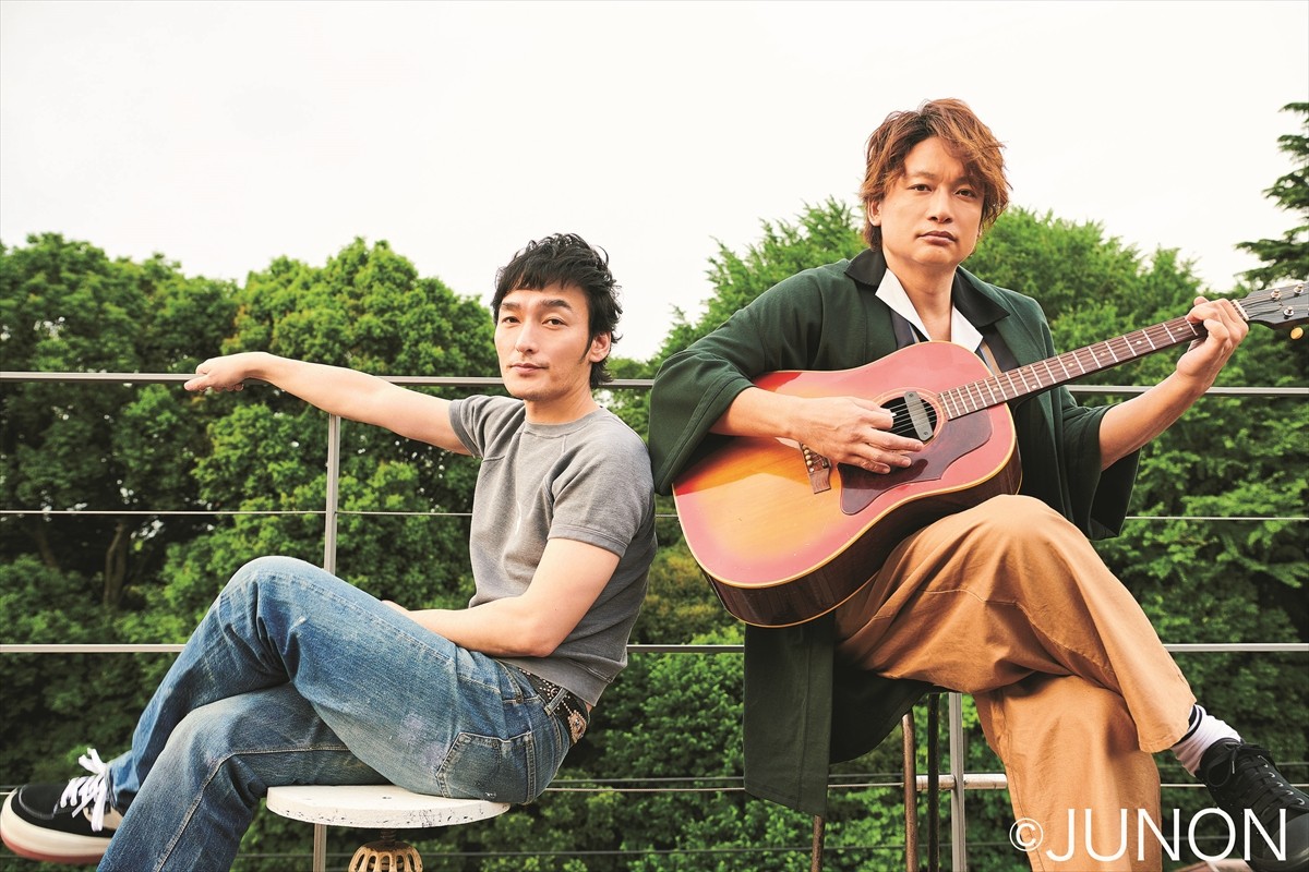 草なぎ剛&香取慎吾、「JUNON」8月号に登場