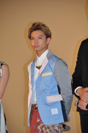 映画『センセイ君主』スペシャルステージイベント＆完成披露舞台挨拶に登場した佐藤大樹