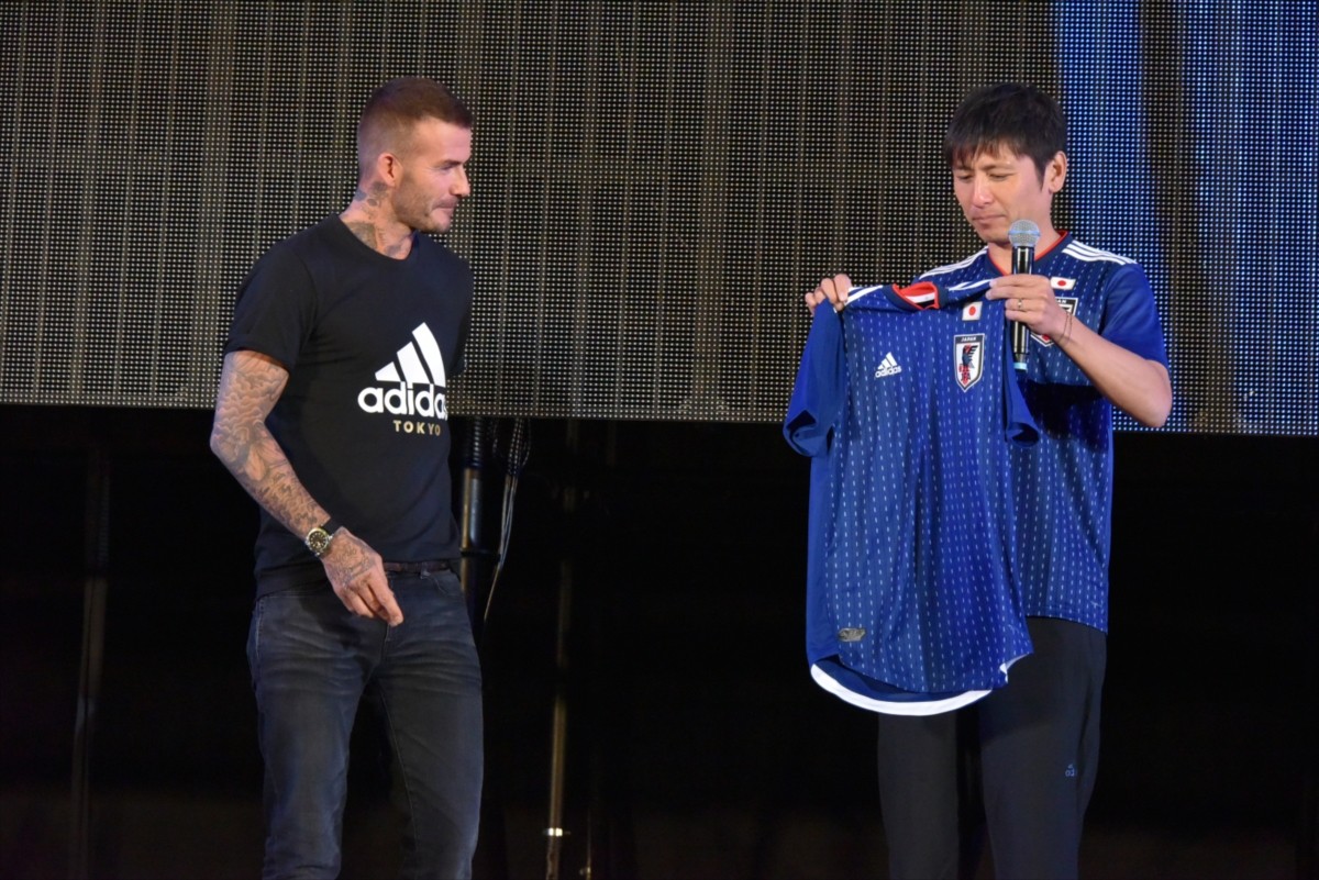 ベッカム、W杯コロンビア戦イベントに降臨！生FK披露で観客魅了