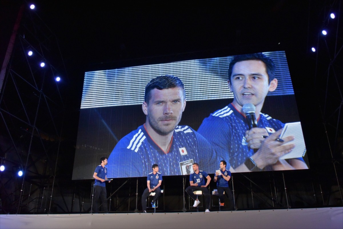 ベッカム、W杯コロンビア戦イベントに降臨！生FK披露で観客魅了