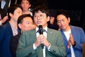 「M‐1グランプリ2018」開催会見に出席したミキの亜生