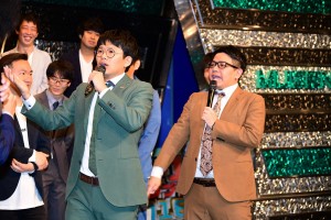 「M‐1グランプリ2018」開催会見に出席したミキの亜生（左）と昴生（右）