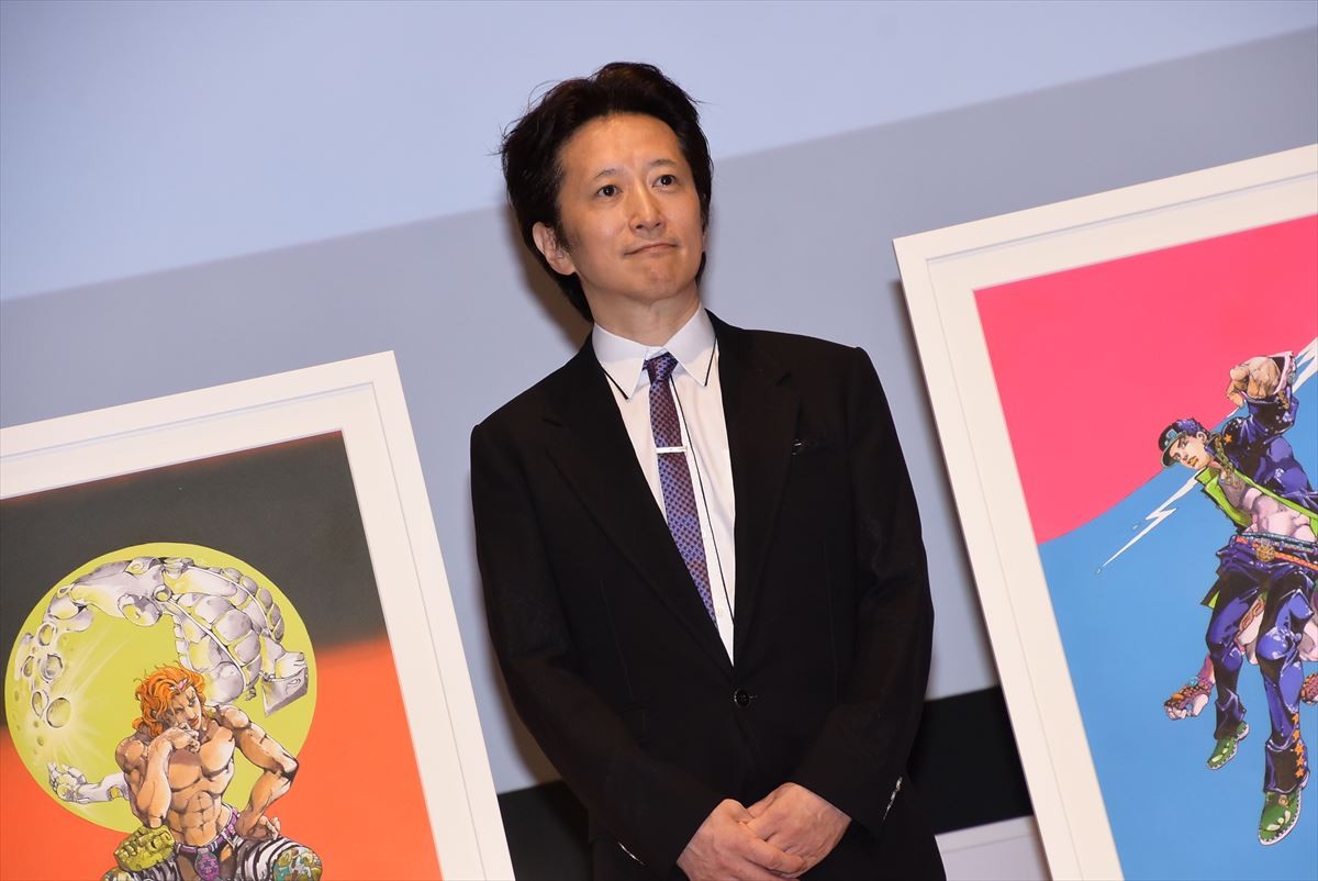 『荒木飛呂彦原画展』大型の新作12枚を展示　キャラを等身大で描く