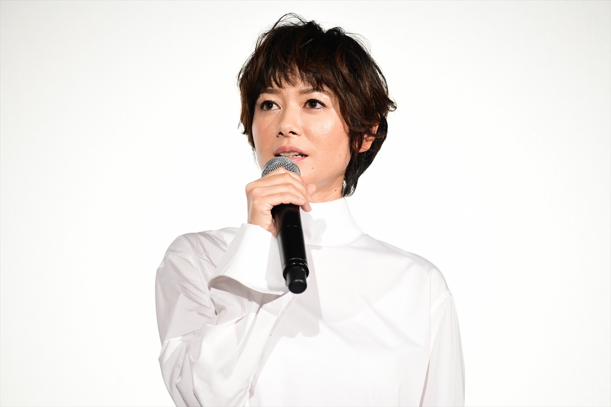 真木よう子、桜庭ななみの足を凝視　大泉洋は相撲の日韓戦に奮闘
