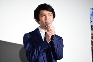映画『焼肉ドラゴン』初日舞台挨拶に登壇した大江晋平