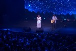 上海の音楽イベントでデビュー曲『PLANET』を披露したロン・モンロウ