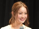 【写真】佐々木希、初の“ウルフ×パーマ”ヘアに 「美しすぎ」と絶賛の声