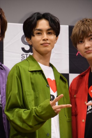 タクヤ、超特急写真集『restart』発売記念イベントに登場