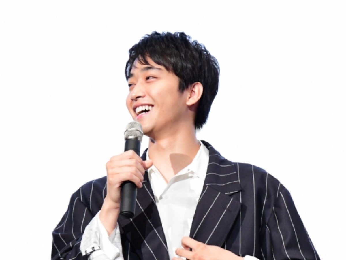 小関裕太、玉城ティナとの首噛みシーンは「5～6時間くらいかかって…」