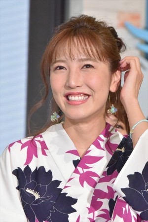 「ようこそ!! ワンガン夏祭り THE ODAIBA 2018」制作発表に出席した小澤陽子アナウンサー