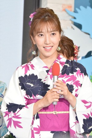 「ようこそ!! ワンガン夏祭り THE ODAIBA 2018」制作発表に出席した小澤陽子アナウンサー