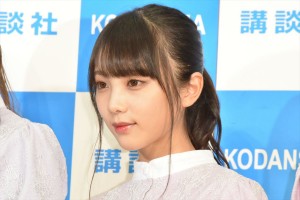 『乃木撮 VOL.01』刊行記者会見に出席した乃木坂46の与田祐希