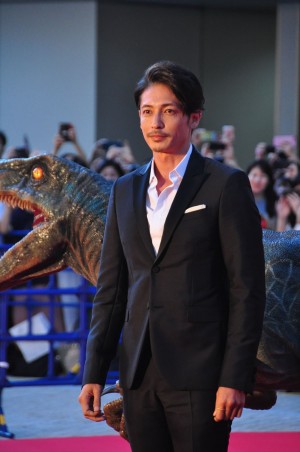映画『ジュラシック・ワールド／炎の王国』ジャパンプレミアに登場した玉木宏