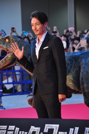 映画『ジュラシック・ワールド／炎の王国』ジャパンプレミアに登場した玉木宏