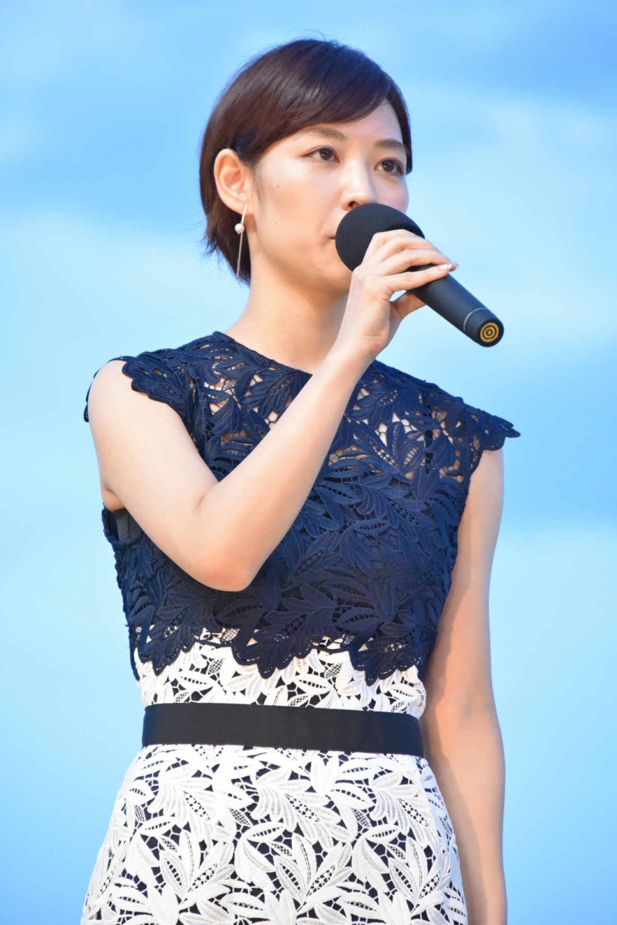 AKBの“当たり馬券”川栄李奈、自虐分析「ただ露出が多いだけ」