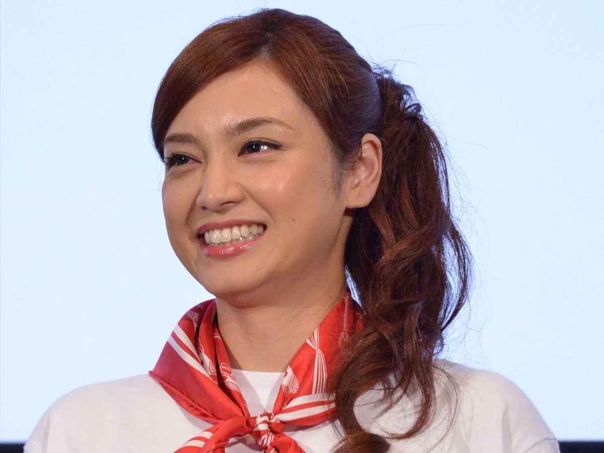 平愛梨、寝姿そっくり3兄弟ショット公開に反響「癒やし」「めちゃくちゃ可愛い」