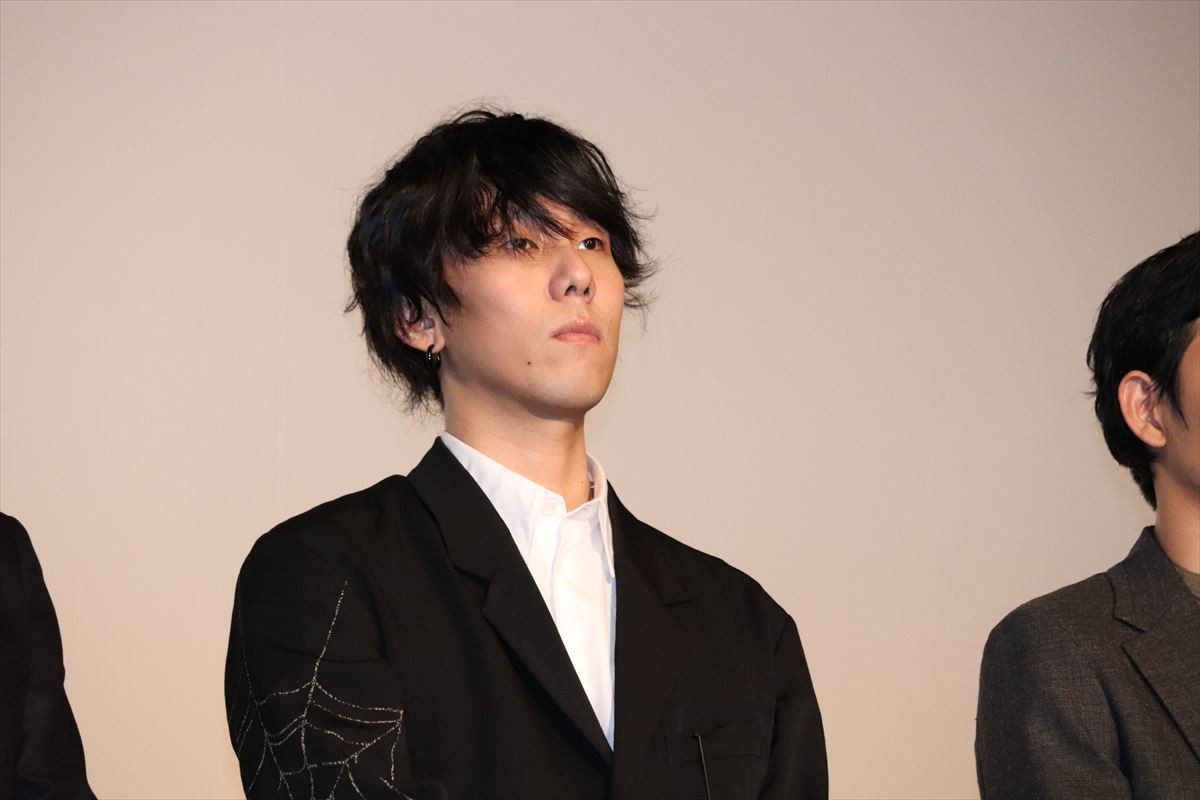 野田洋次郎、松田龍平とサッカー日本戦観戦するも「失敗だった」と嘆き