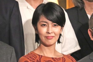 映画『泣き虫しょったんの奇跡』完成披露舞台挨拶に登壇した松たか子