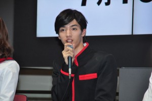 ドラマ25『インベスターZ』記者会見に登場した清水尋也