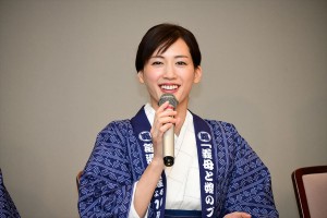 ドラマ『義母と娘のブルース』制作発表に出席した綾瀬はるか