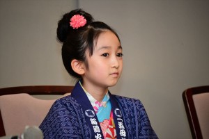 ドラマ『義母と娘のブルース』制作発表に出席した横溝菜帆