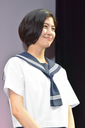 『チア☆ダン』特別試写会＆舞台挨拶に登壇した佐久間由衣