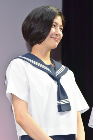 『チア☆ダン』特別試写会＆舞台挨拶に登壇した佐久間由衣