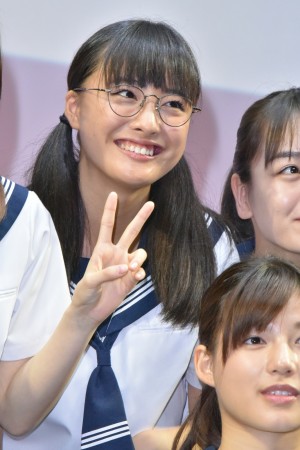 『チア☆ダン』特別試写会＆舞台挨拶に登壇した大友花恋