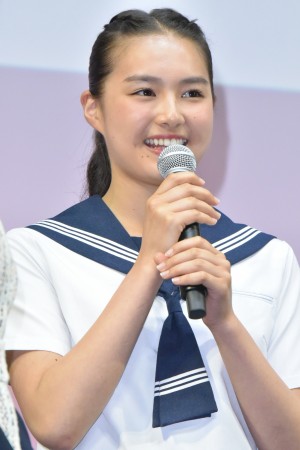 『チア☆ダン』特別試写会＆舞台挨拶に登壇した箭内夢菜