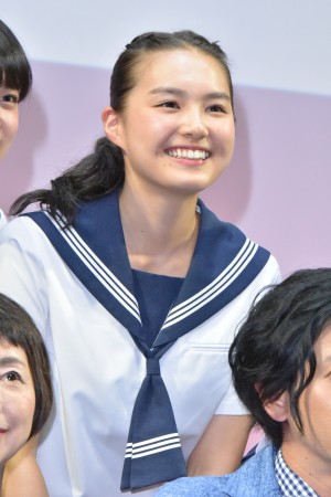 『チア☆ダン』特別試写会＆舞台挨拶に登壇した箭内夢菜