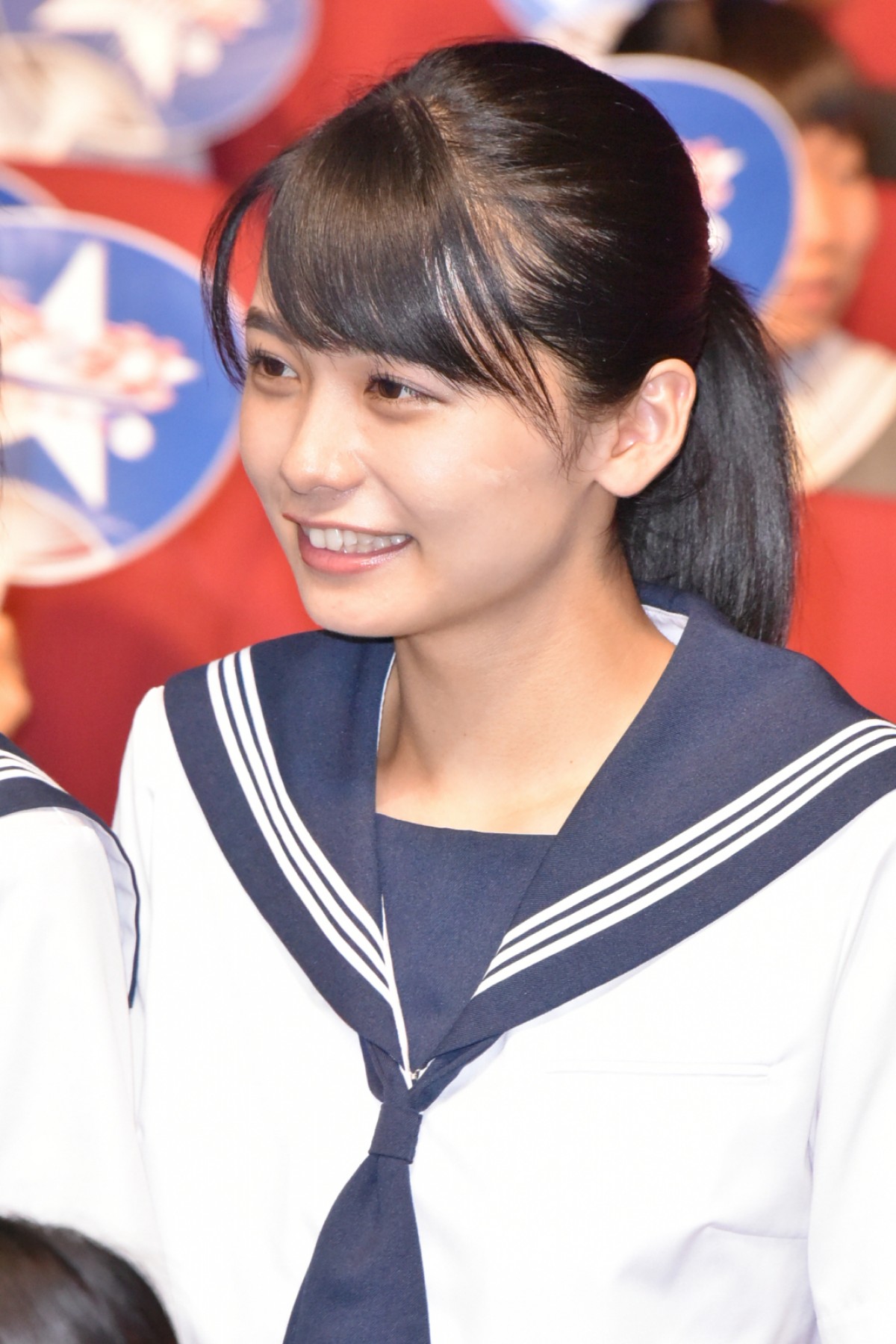 土屋太鳳、『チア☆ダン』ダンス猛練習中 “指スマ”でチームワーク最高