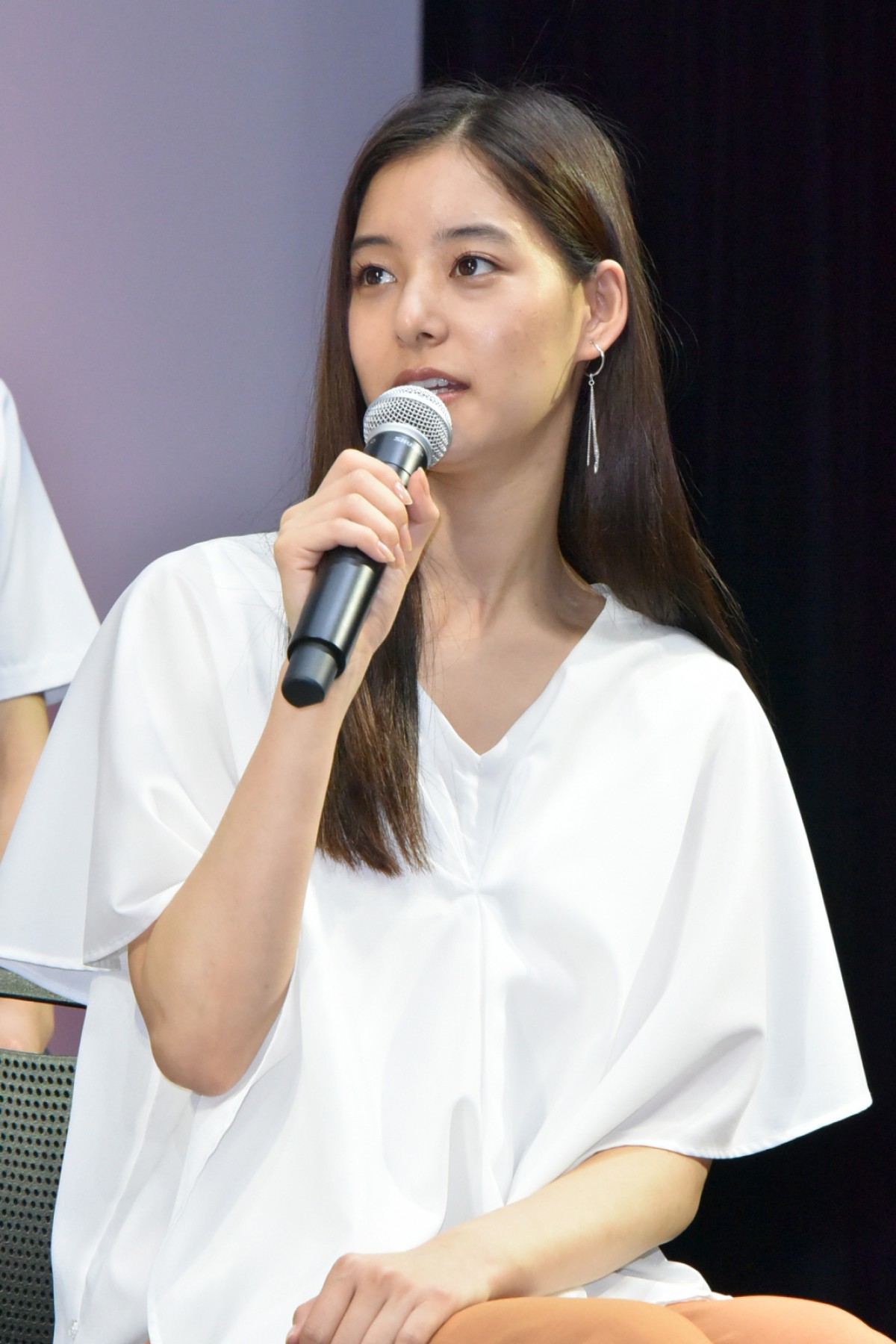 土屋太鳳、『チア☆ダン』ダンス猛練習中 “指スマ”でチームワーク最高