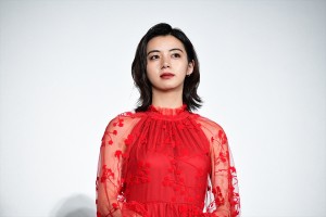 『ルームロンダリング』公開初日舞台挨拶に登壇した池田エライザ