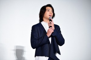 『ルームロンダリング』公開初日舞台挨拶に登壇した伊藤健太郎