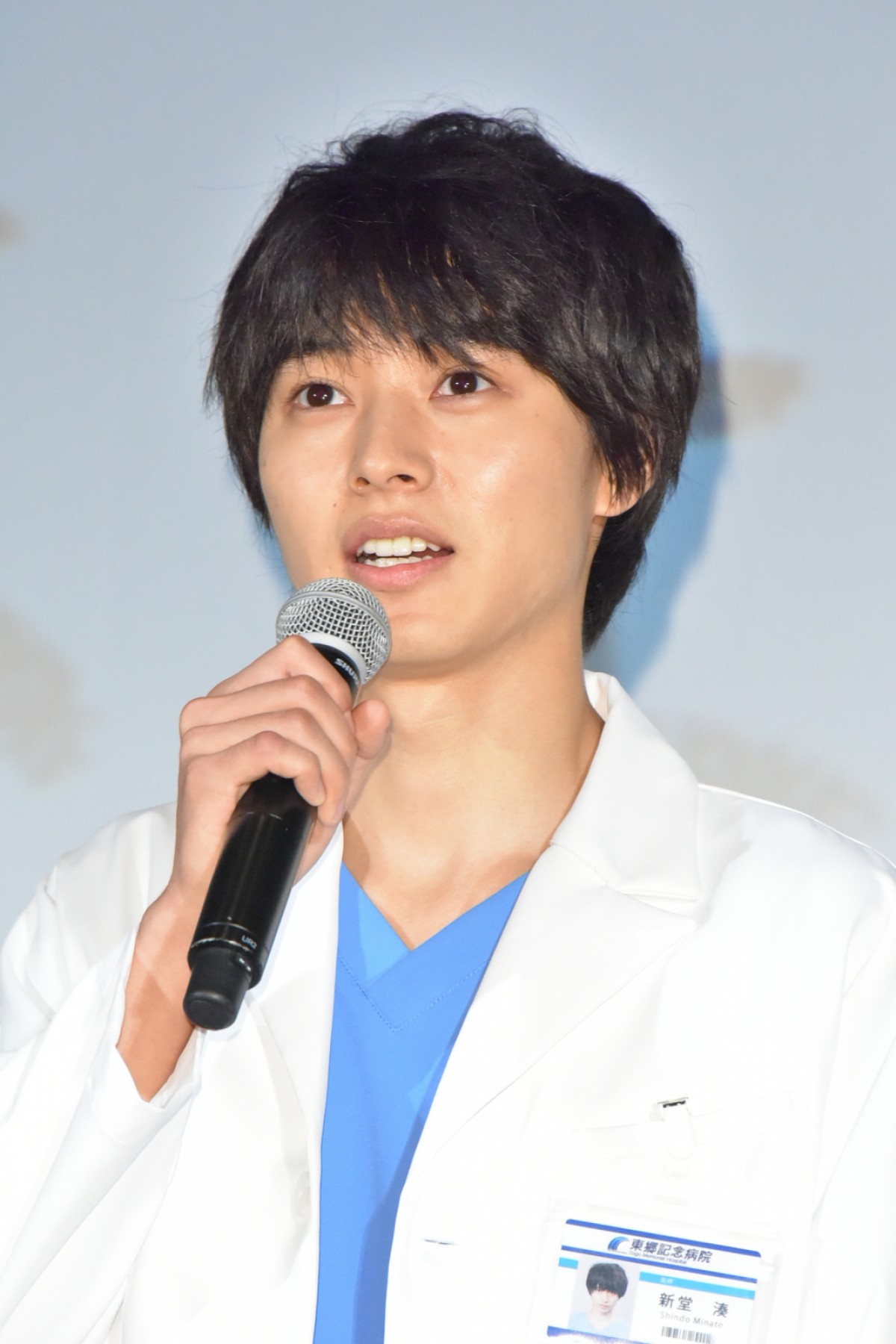 山崎賢人、子供の質問にタジタジ　イケメンと言われたら「認めるしかないかな」