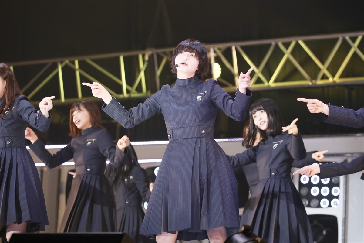 欅坂46・平手友梨奈登場にファン歓喜「JUMP MUSIC FESTA」